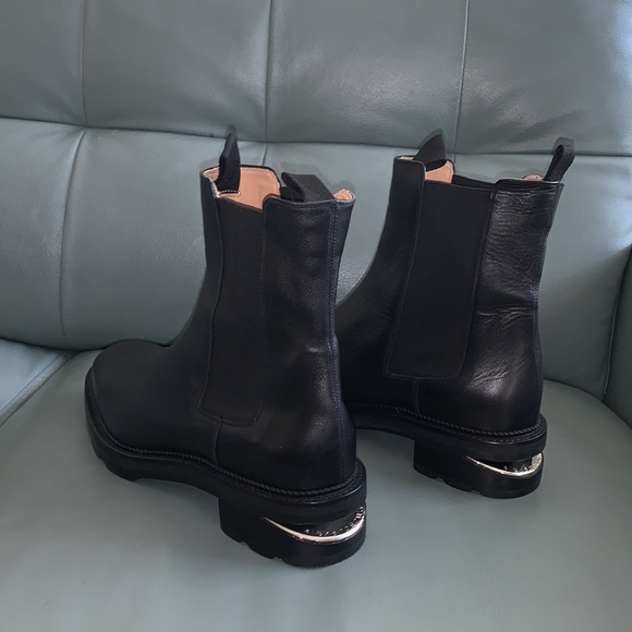 Alexander Wang Andee Chelsea Boot (Women) - Picture 5 of 11